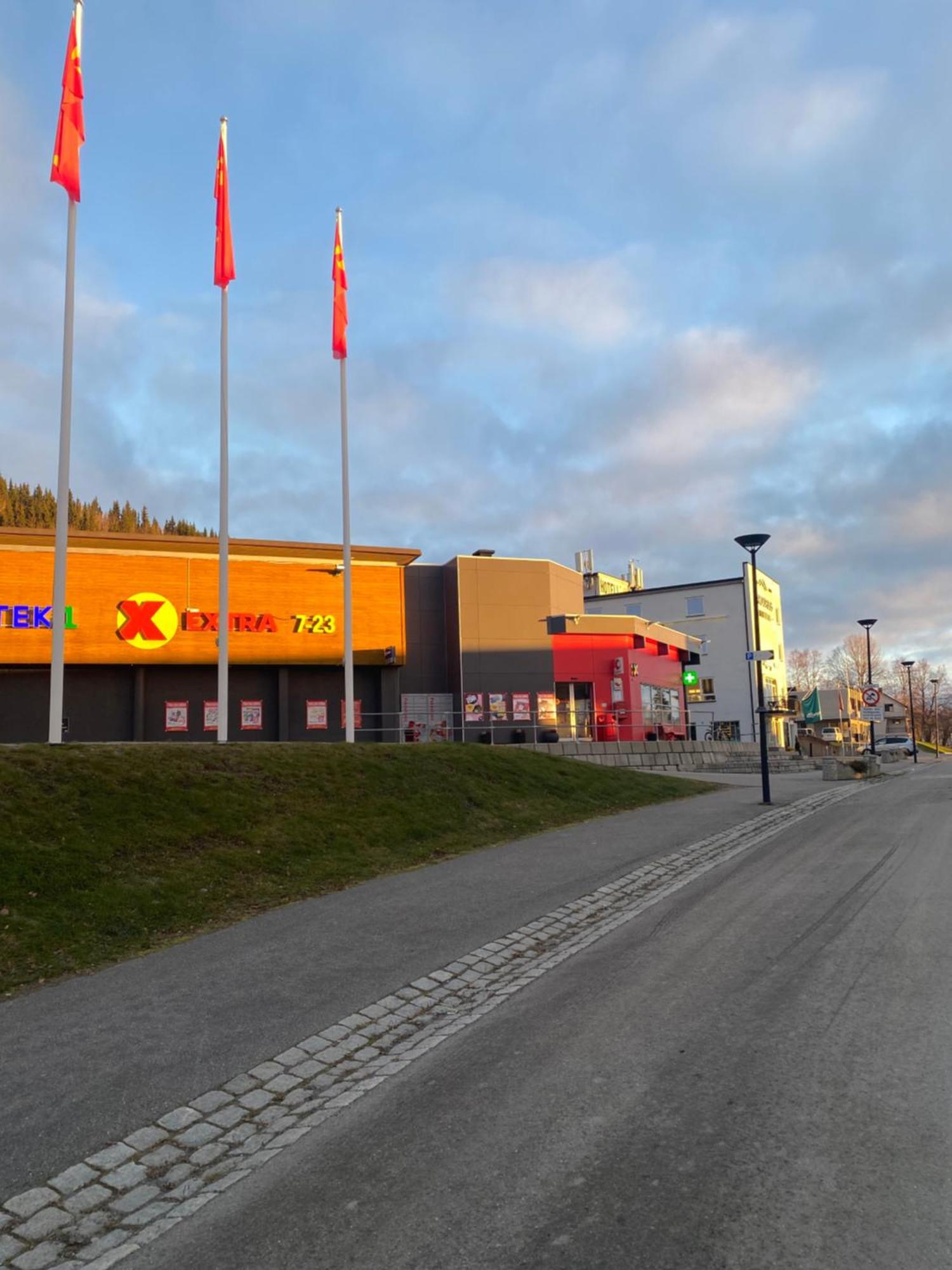 Bardufoss Hotell Exterior foto